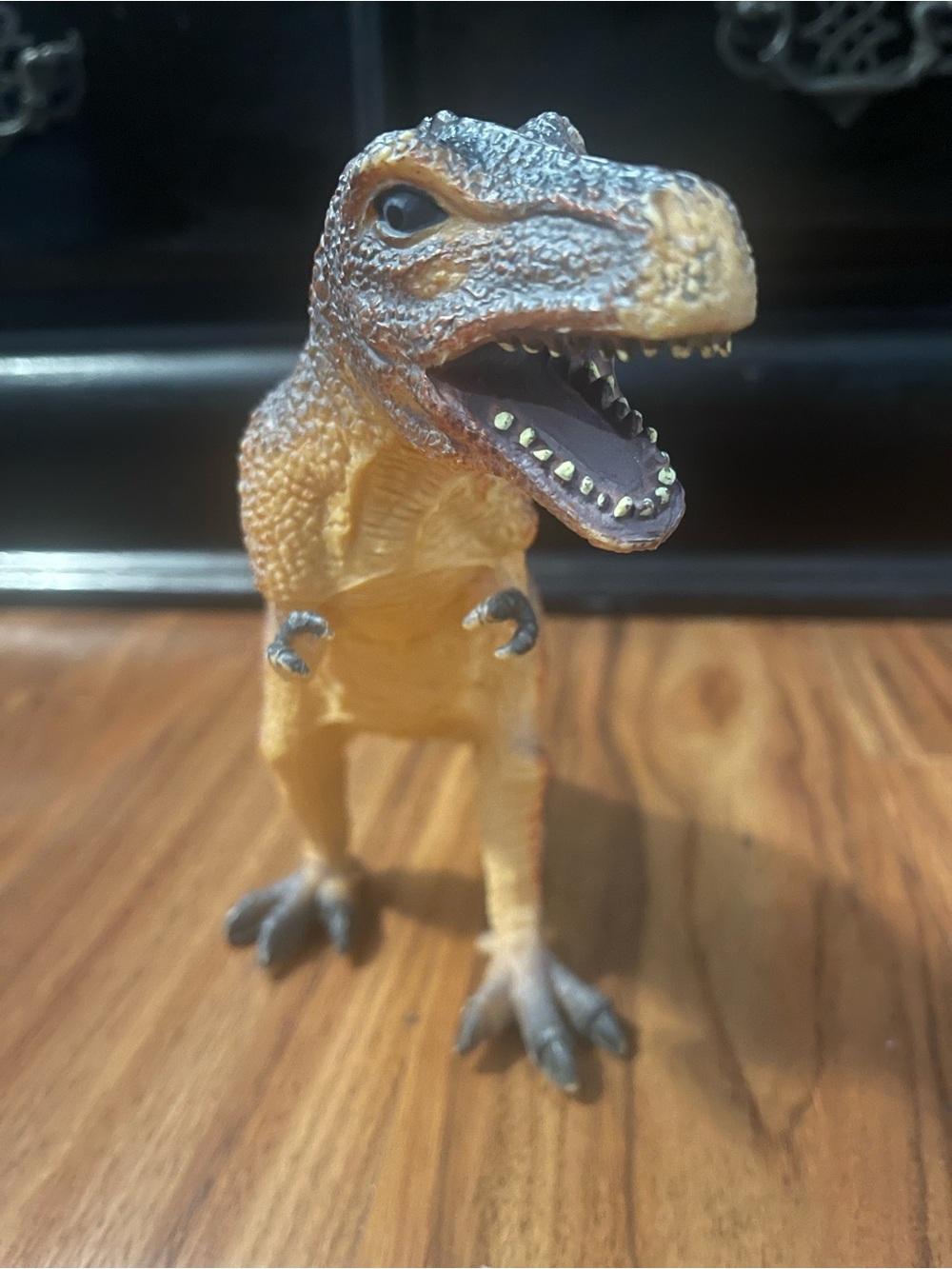 Vintage 2005 Toy Major Tyrannosaurus Rex  T- Rex Dinosaur Rubber Figure